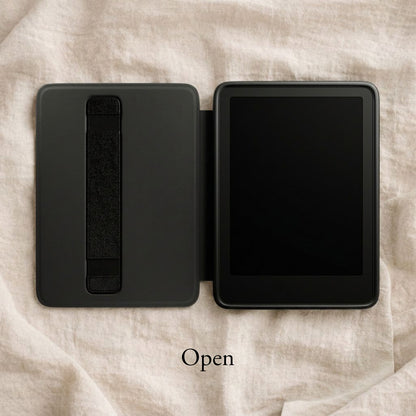 Midnight Readers Kindle Case