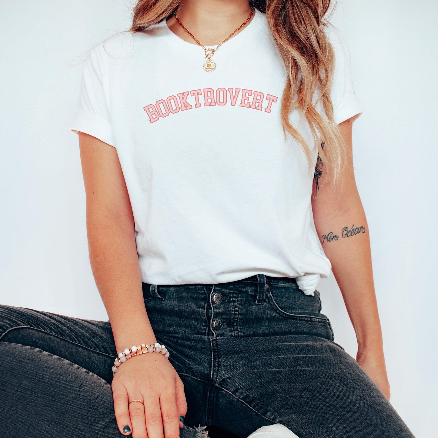 Booktrovert Tee Shirt